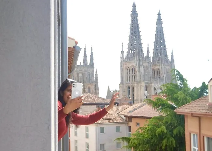 Entre Castillo Y Catedral Vut 09587