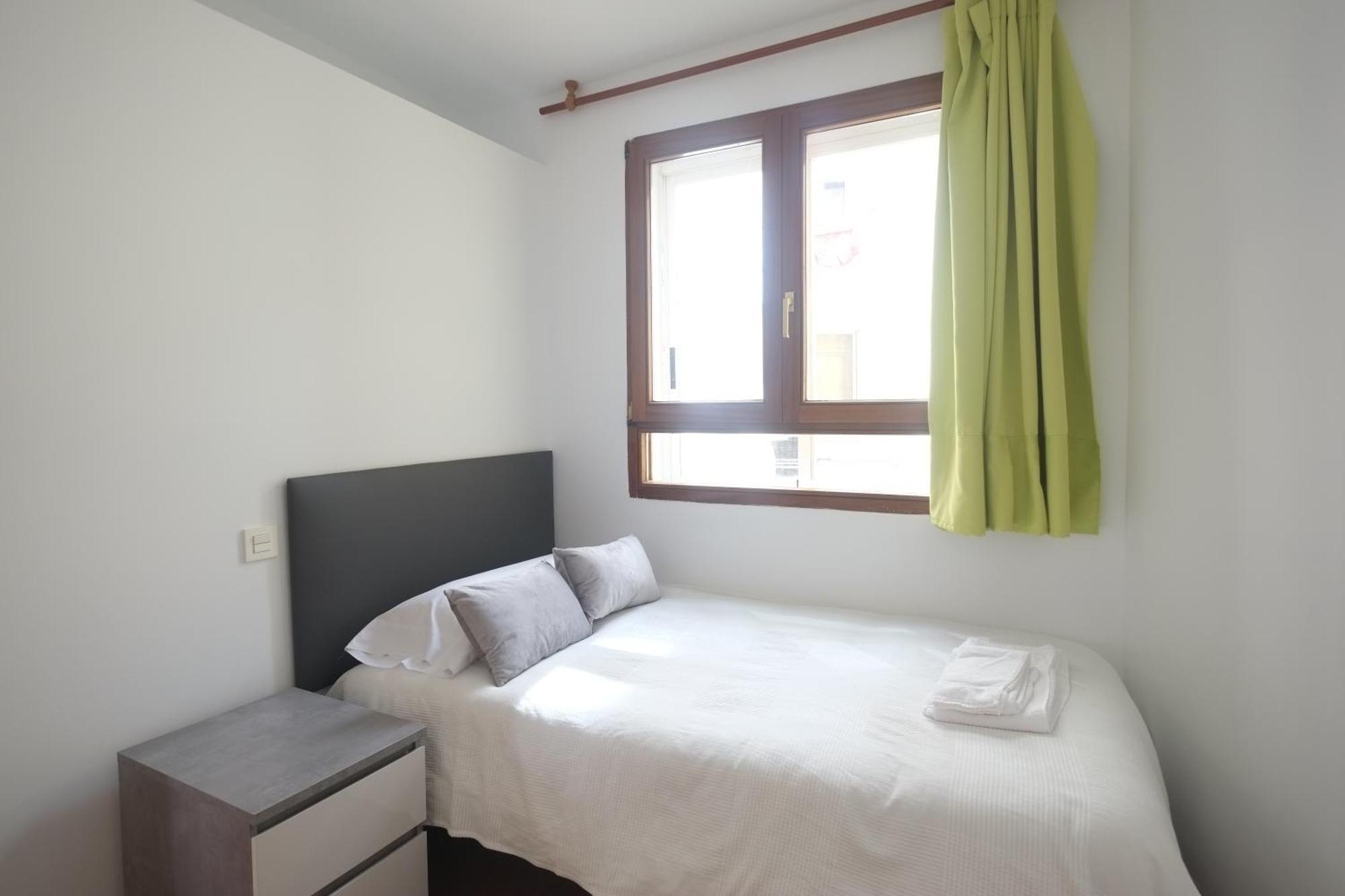 Entre Castillo Y Catedral Vut 09587 * Burgo